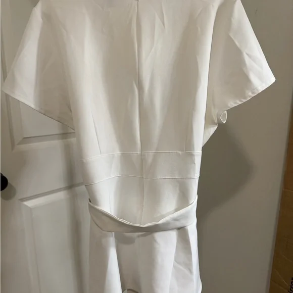 Lane Bryant white round neck Lena Top - Picture 3 of 3
